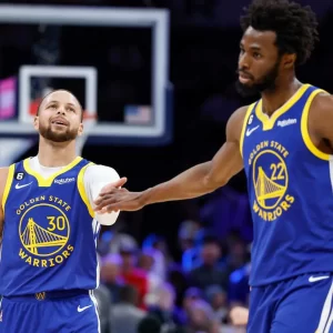 Stephen Curry speaks on Andrew Wiggins absence from Warriors