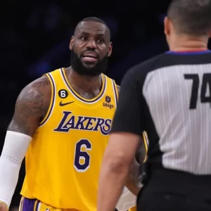 NBA admits massive missed call in Warriors vs. Lakers game 4