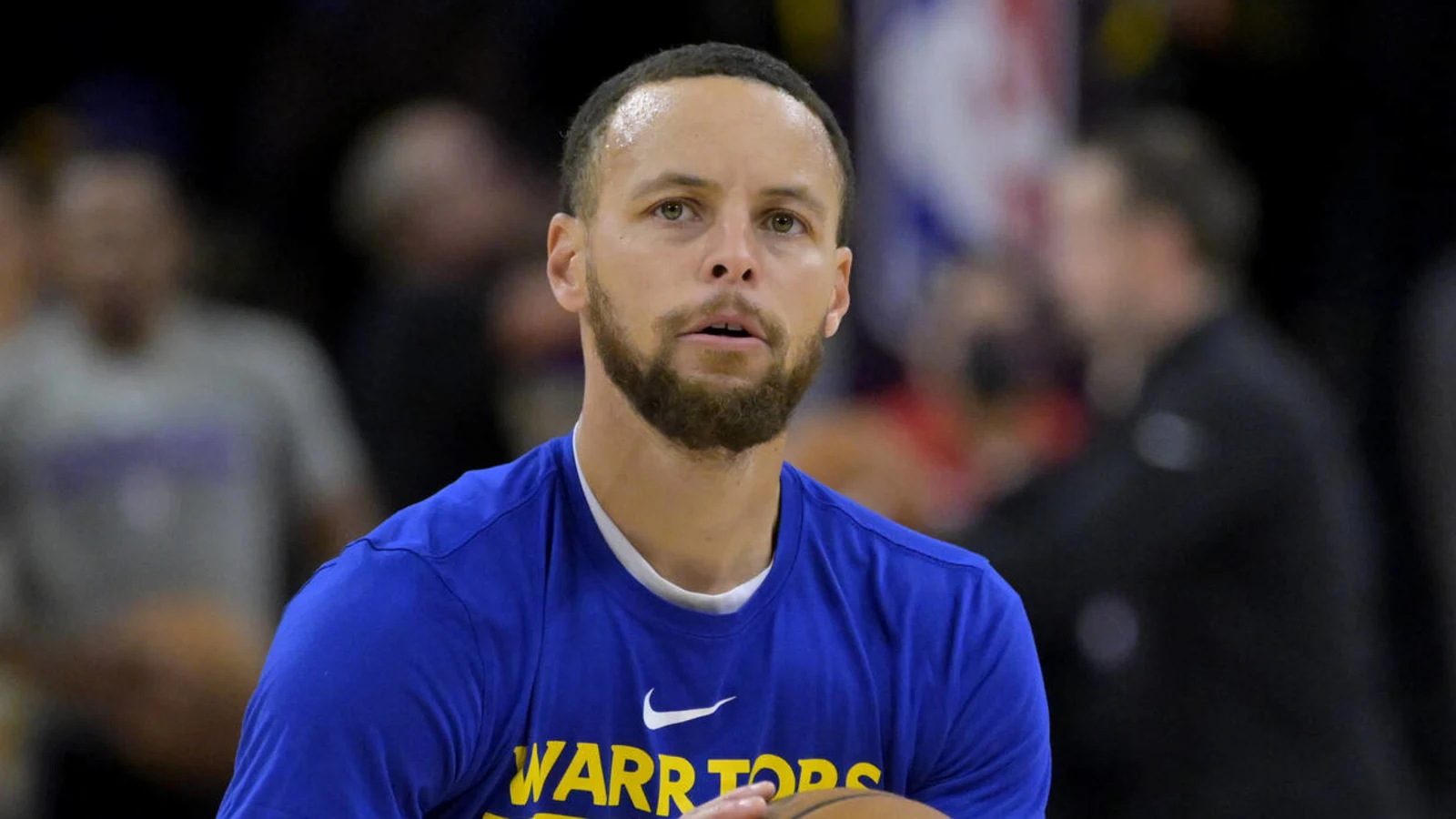 This 1 Insane Stat Compares Stephen Curry To Michael Jordan